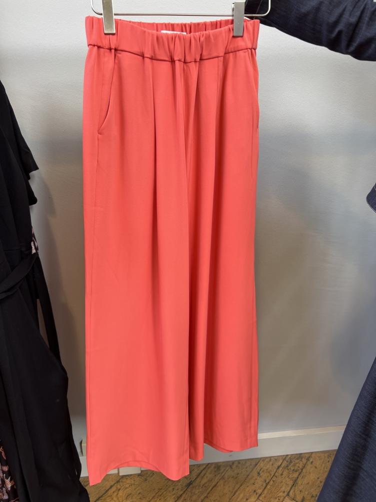 Hose lang coral