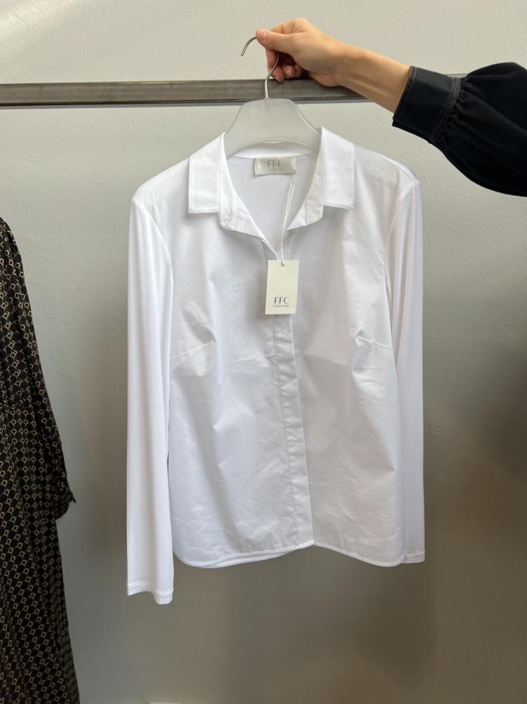 Bluse white