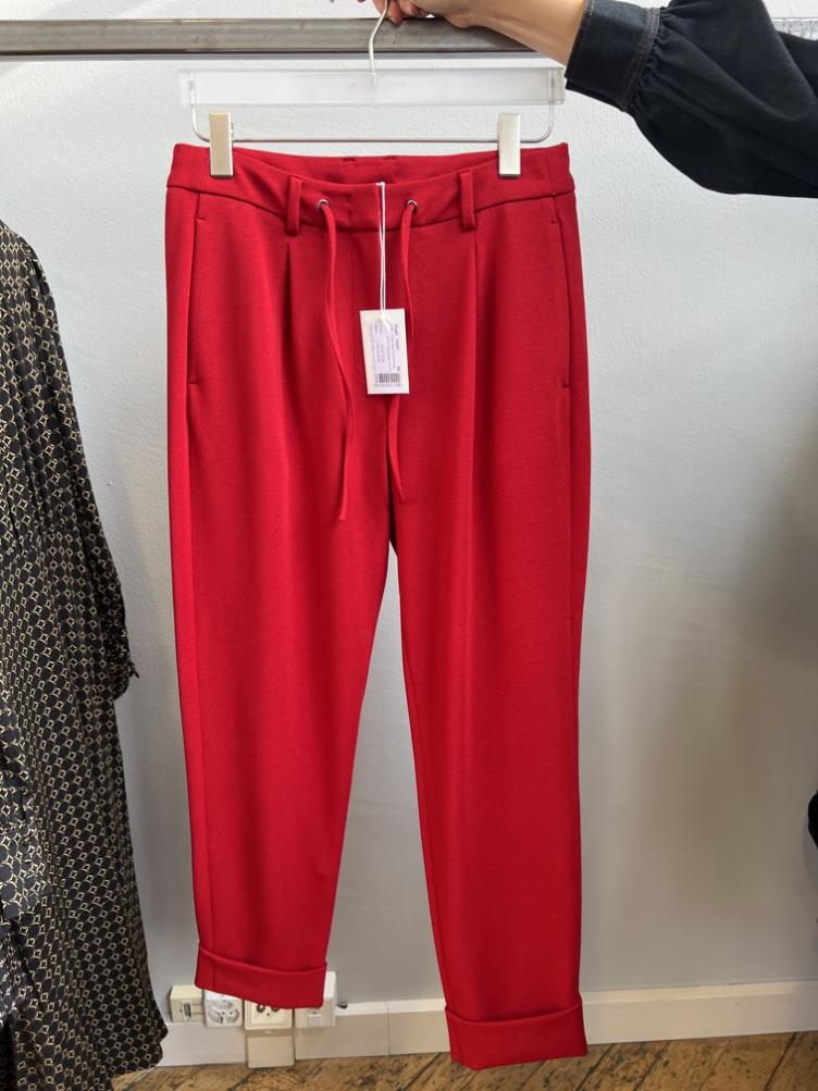 Hose Saumumschlag raspberry