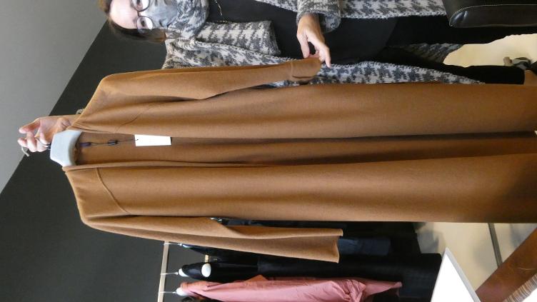 Strickmantel camel