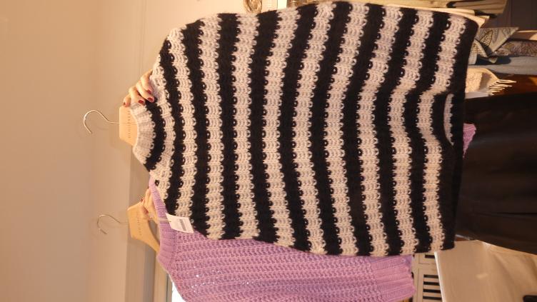 Pulli gestreift
