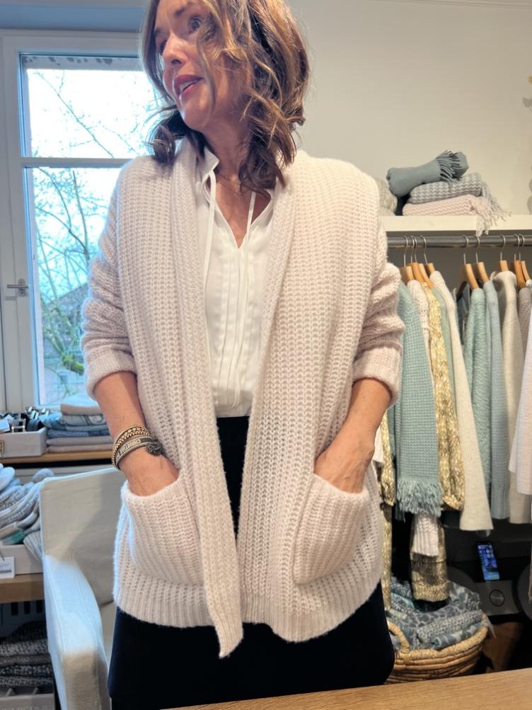 Strickjacke lang creme