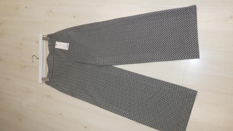 Palina 6/8 Herringbone black - 1