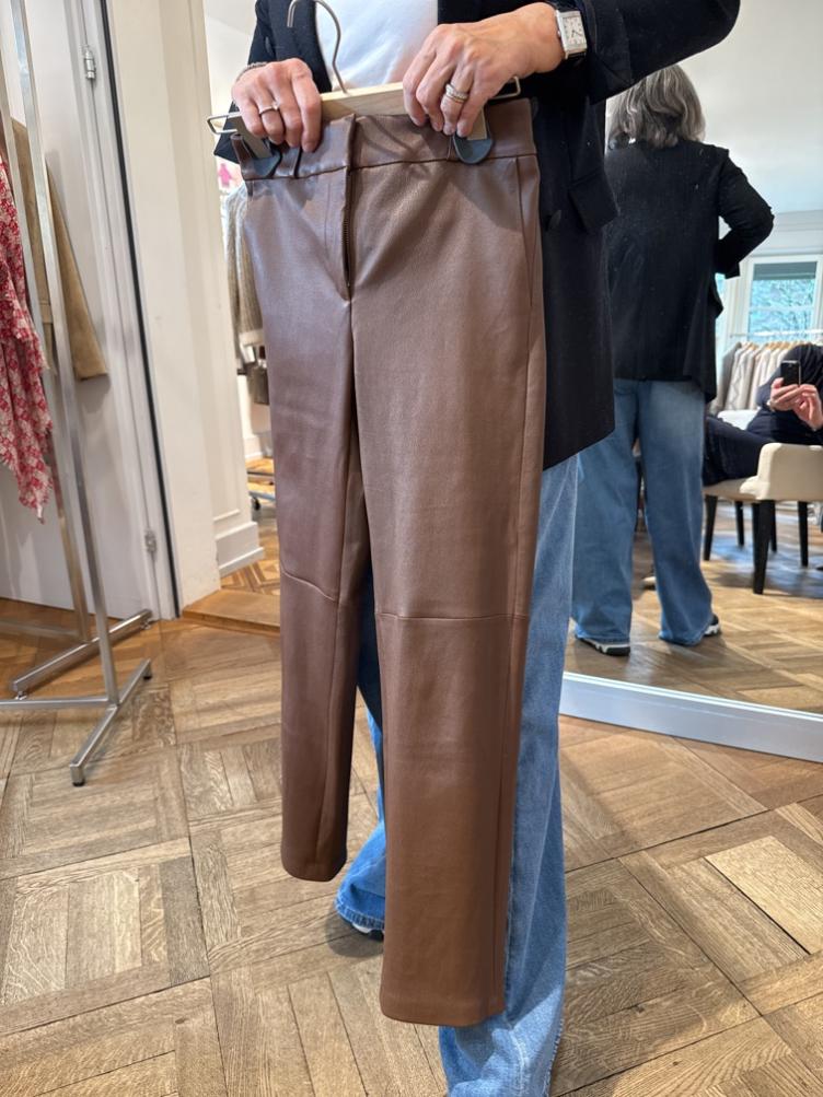 Lederhose braun