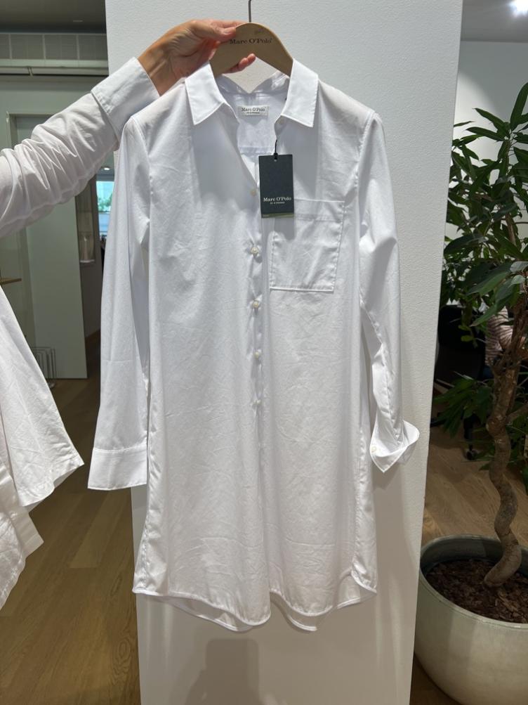 Dress white