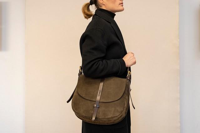 Velourstasche Billie olive/dunkelbraun
