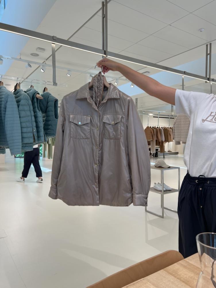 Hemdjacke creme