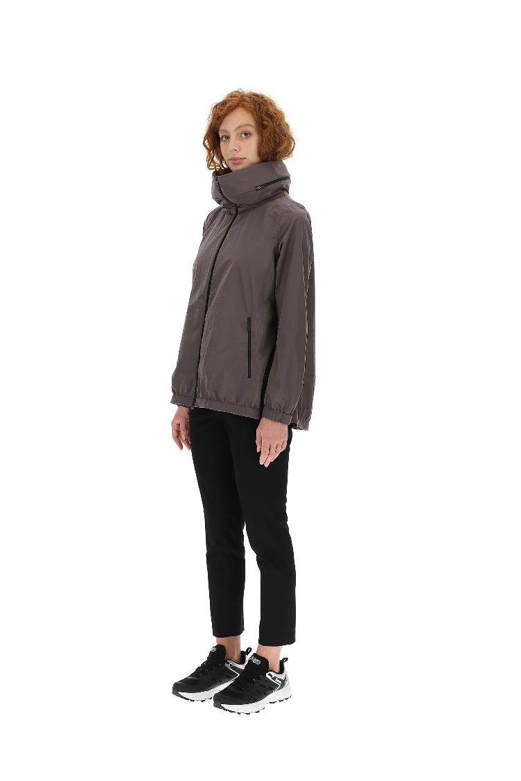 Jake Opalescent camel