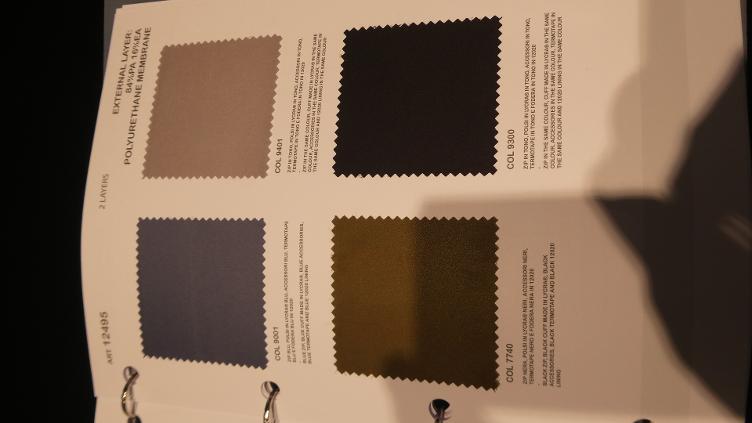 Daunenmantel schwarz wasserdicht - 4