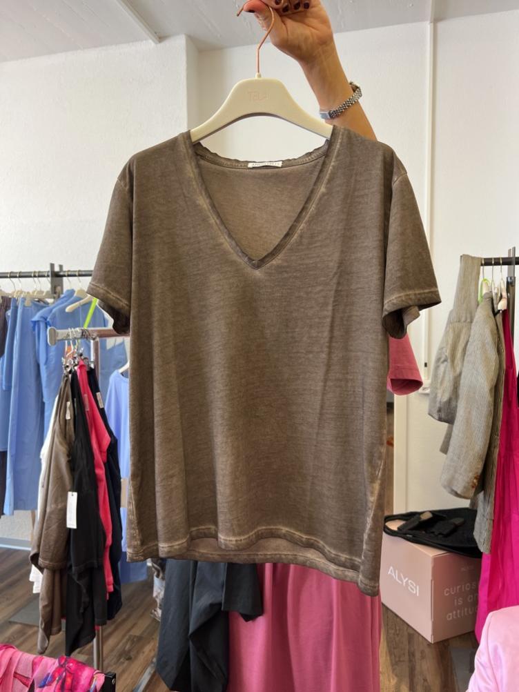 T-Shirt V-Neck Romy W cacao
