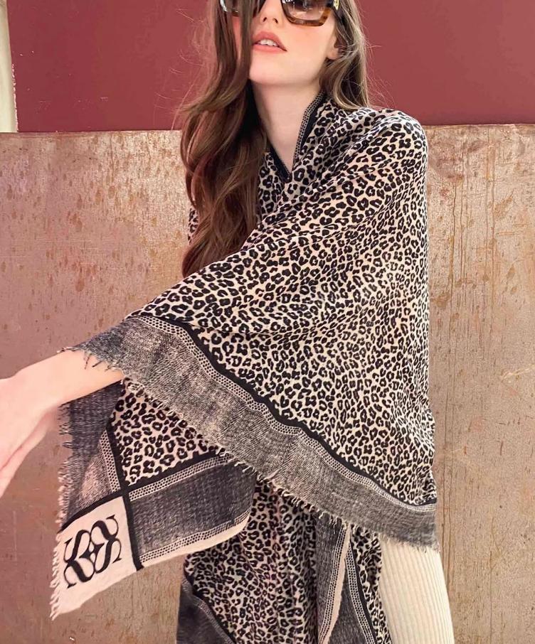 Schal We love Leo Felt beige
