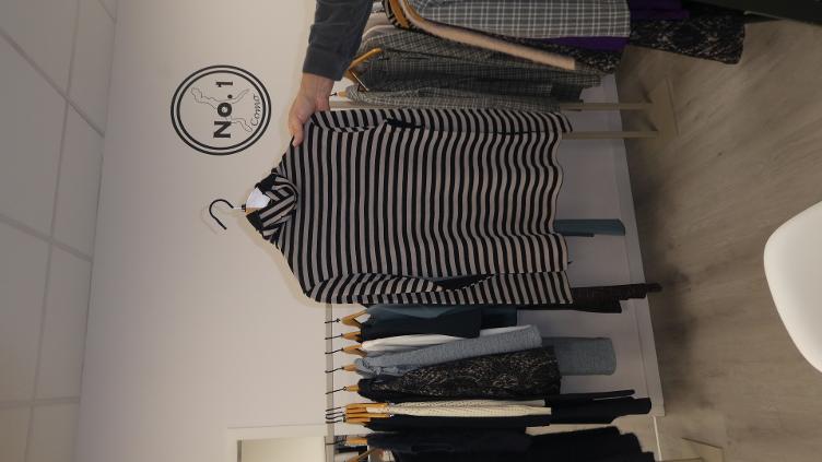 Pulli mit Rollkragen navy